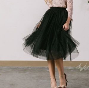 🆕️ Black midi tulle skirt NWOT